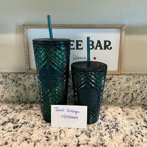 Starbucks cup set - new with sticker